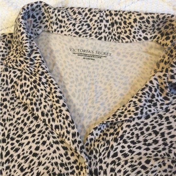 💗HP!💗 Victoria’s Secret Pajama Set - Picture 3 of 15